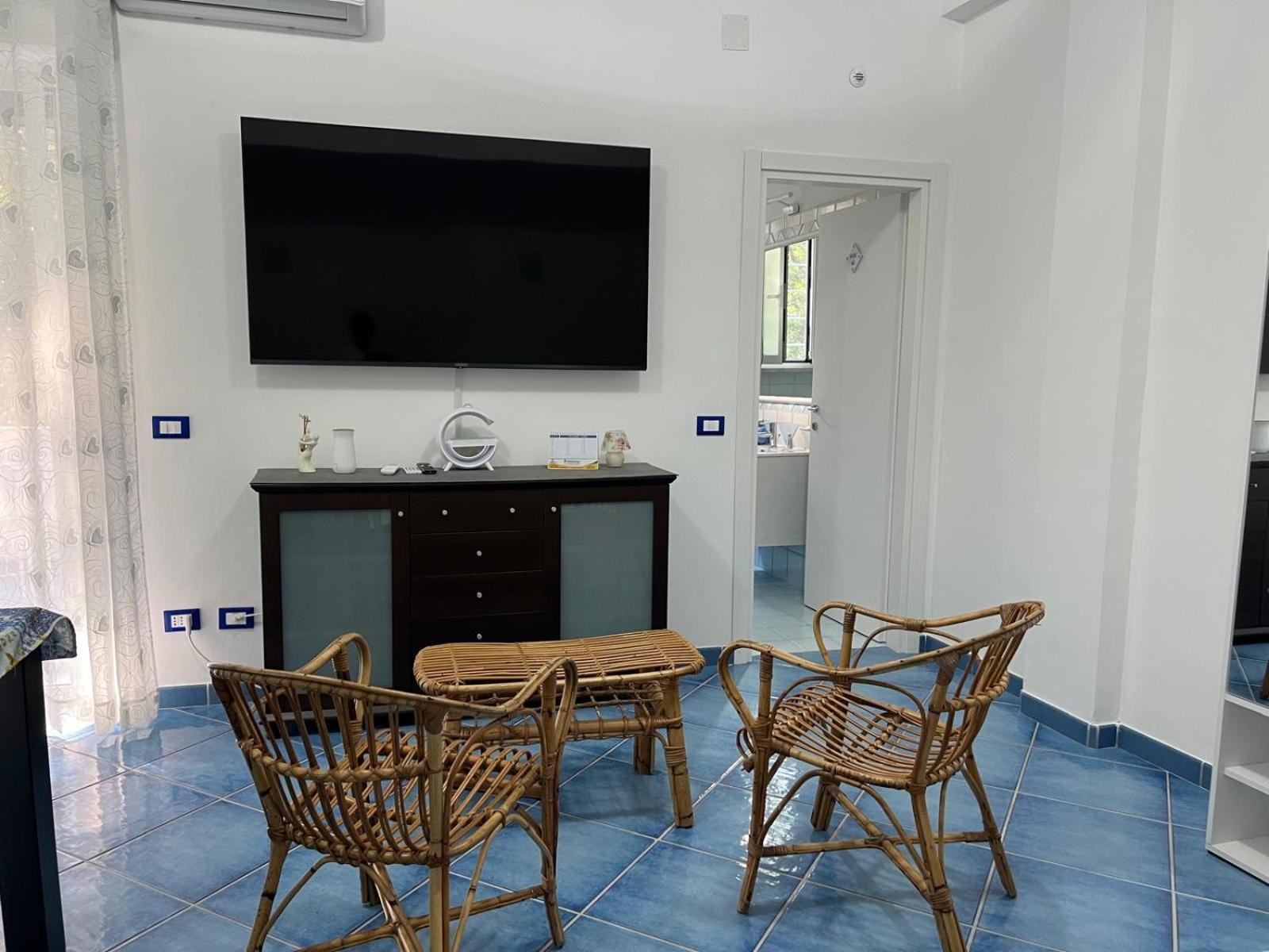 Casa Vacanza Imparo B&B Ischia Exterior foto